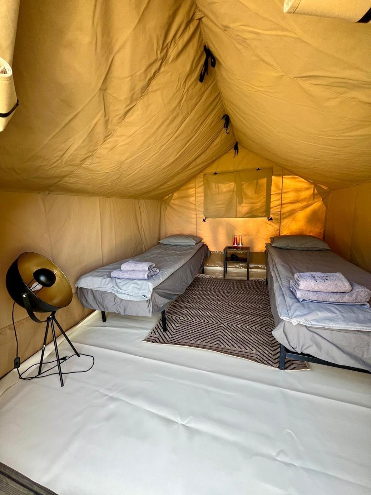 Вілла Gulbity Camp Екстер'єр фото